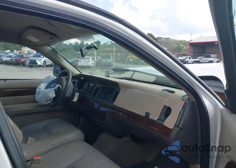 2006 Mercury Grand Marquis Gs from USA, damaged, VIN 2MEFM74V36X615213